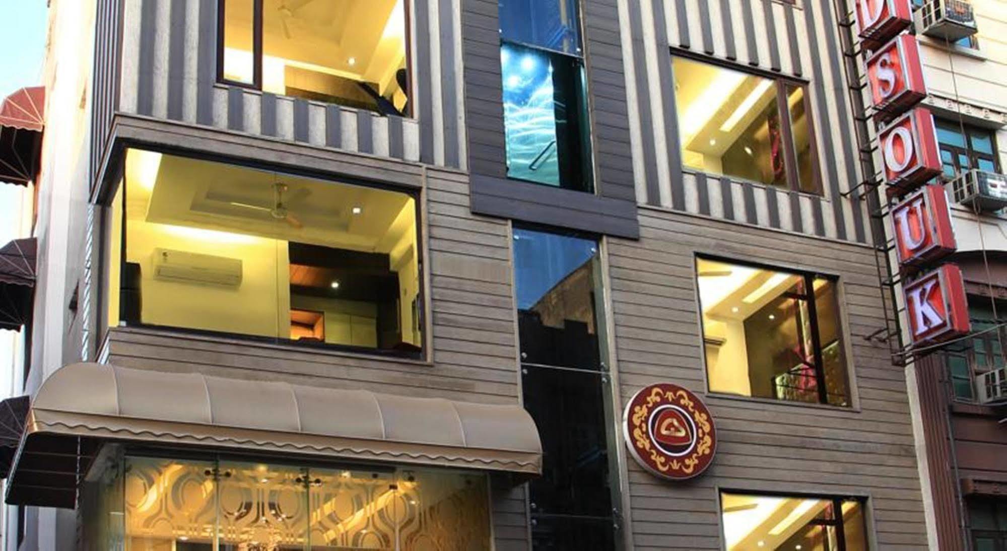 Hotel Gold Souk - Karol Bagh Delhi  Bagian luar foto